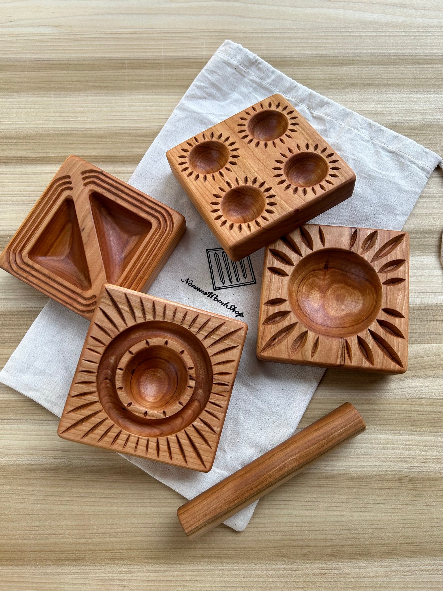 Sunburst ravioli molds, double sided. Maple, walnut & cherry