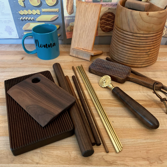 Pasta board set, macaroni, trofie, gnocchi, garganelli