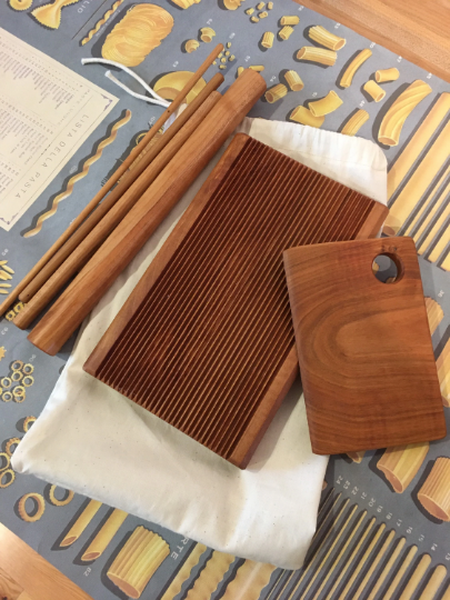 Pasta board set, macaroni, trofie, gnocchi, garganelli