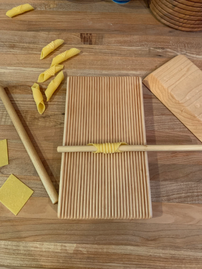 Pasta board set, macaroni, trofie, gnocchi, garganelli