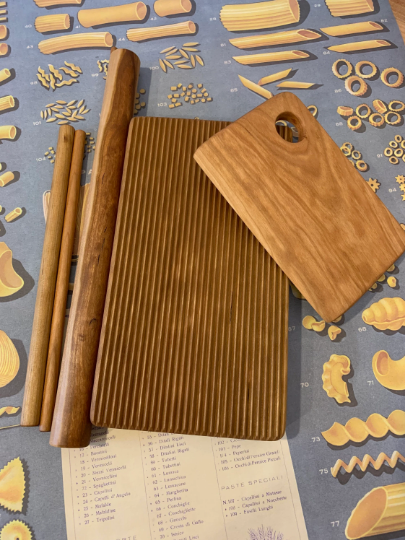 Pasta board set, macaroni, trofie, gnocchi, garganelli