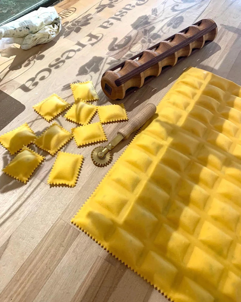 Maple/Walnut Ravioli rolling pin